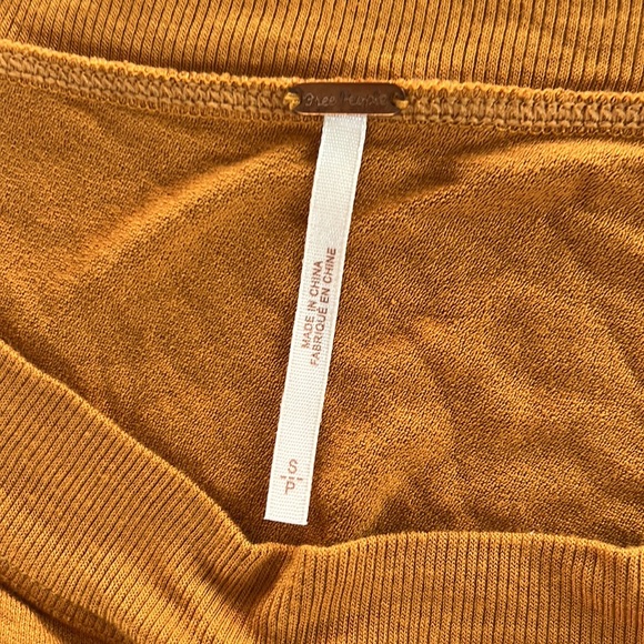 Free people top - Picture 2 of 3